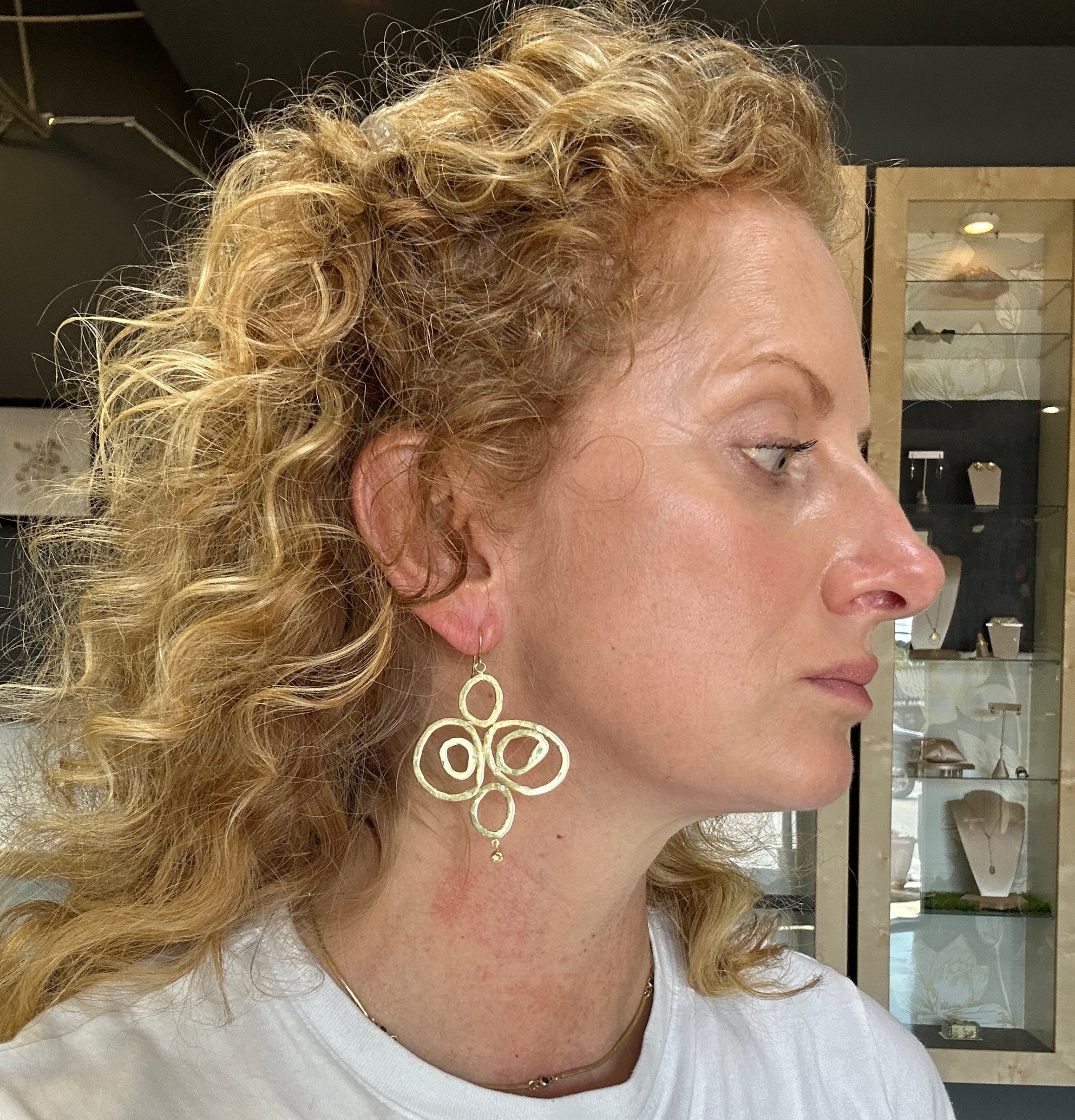 14k Loopy earrings