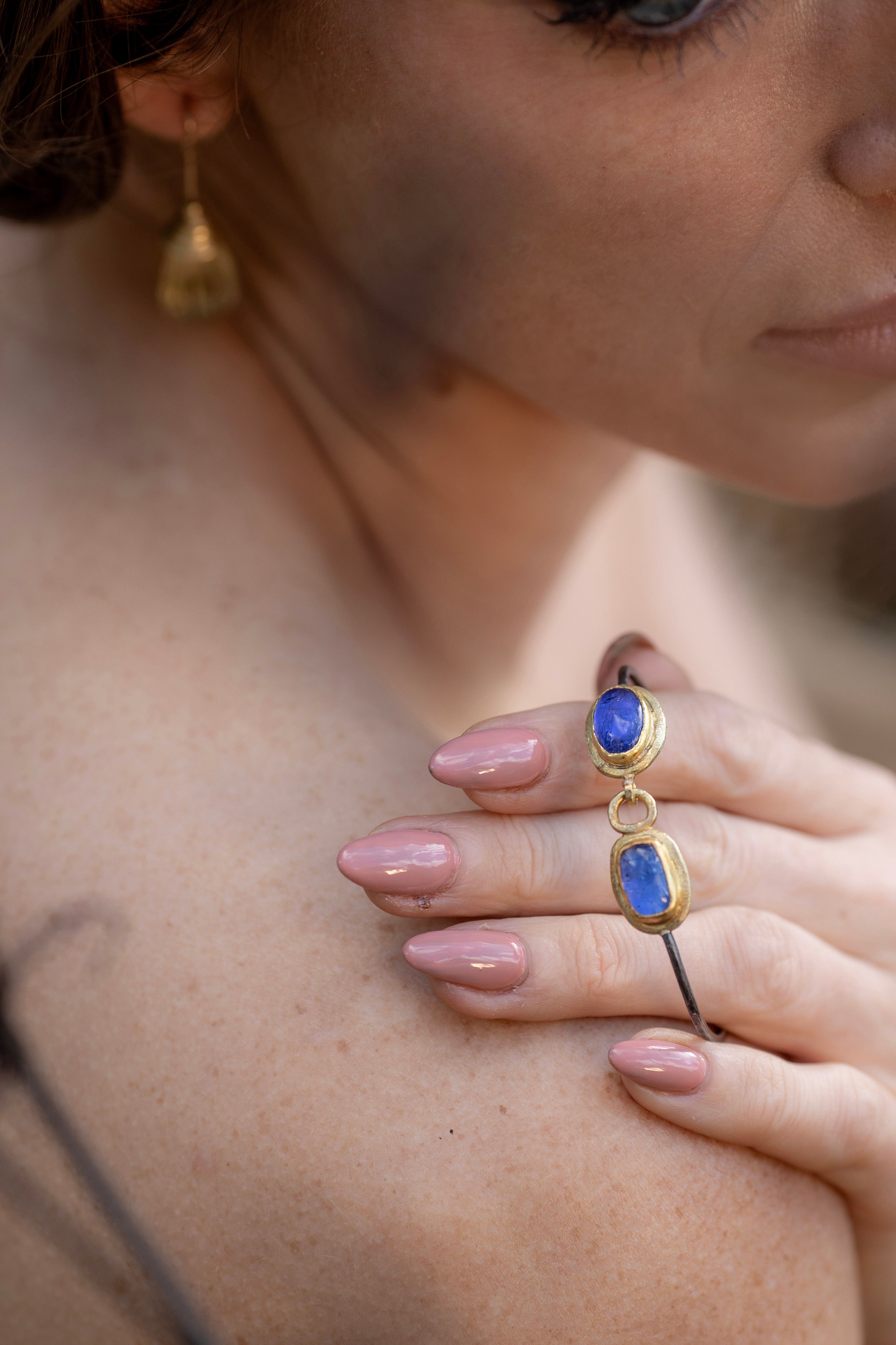 Twin Tanzanite Bangle
