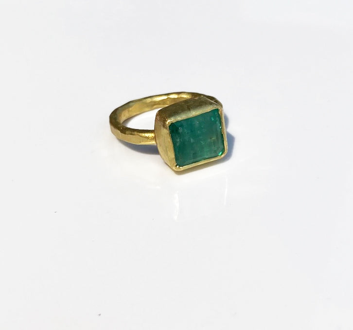 Colombian Emerald ring