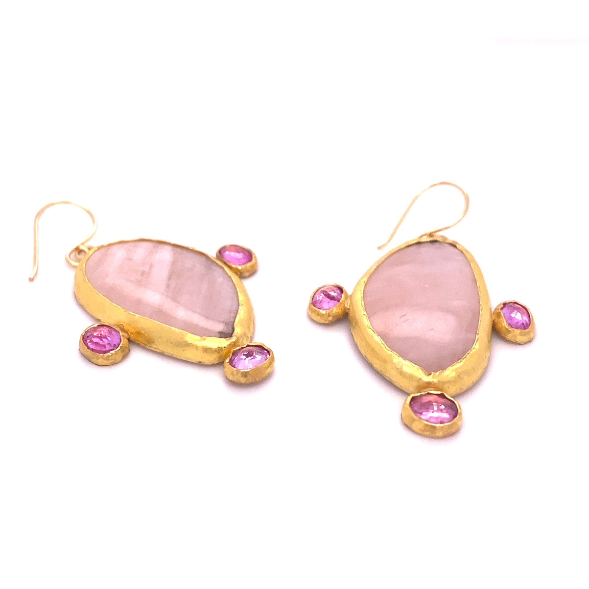 Pink chaledony and sapphire earrings